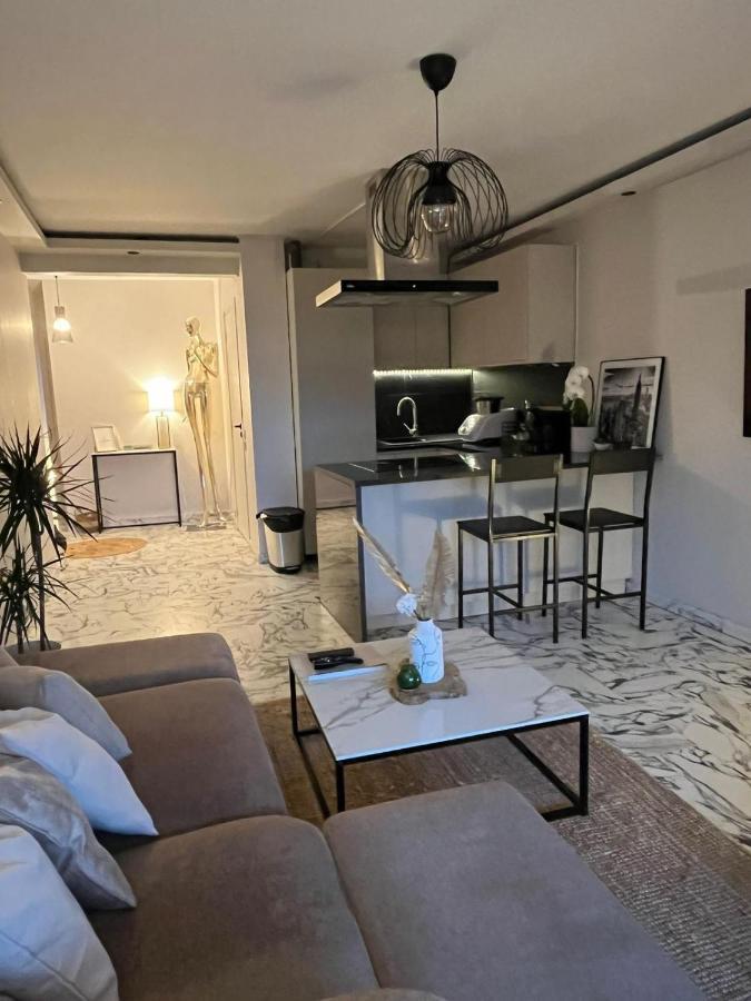 Luxury - 10mn Walk From Beach Apartment