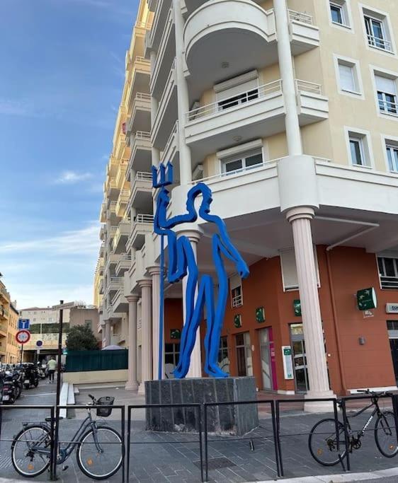 Magnifique Au Bord De Nice