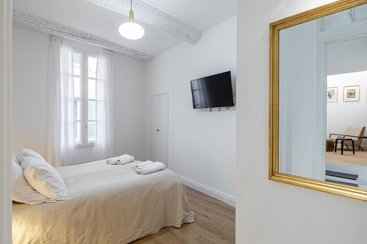 Chez Collette - Luxury In The Old Appartement