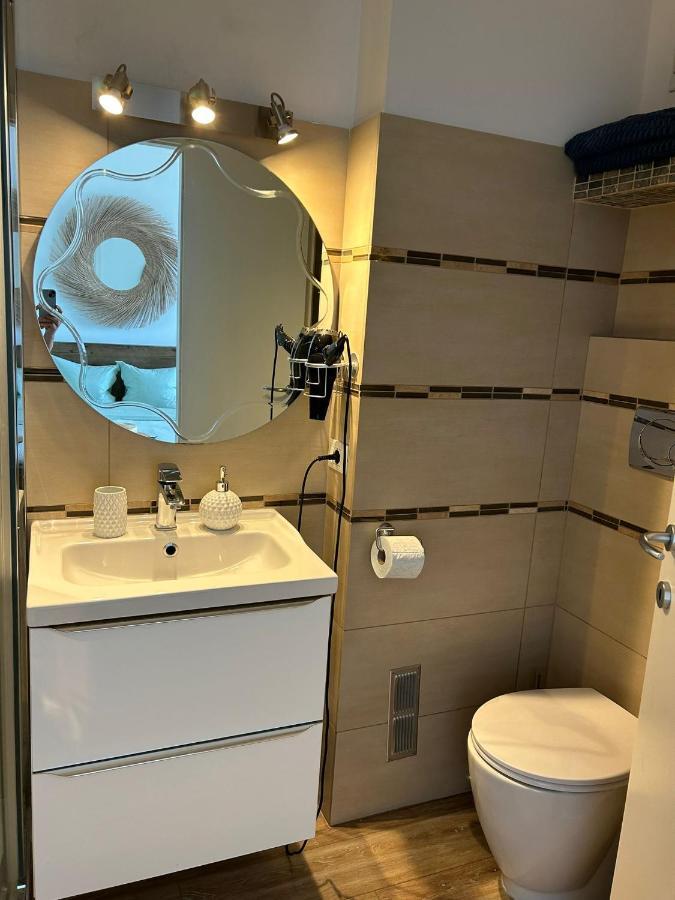 Apartment La Couronne A