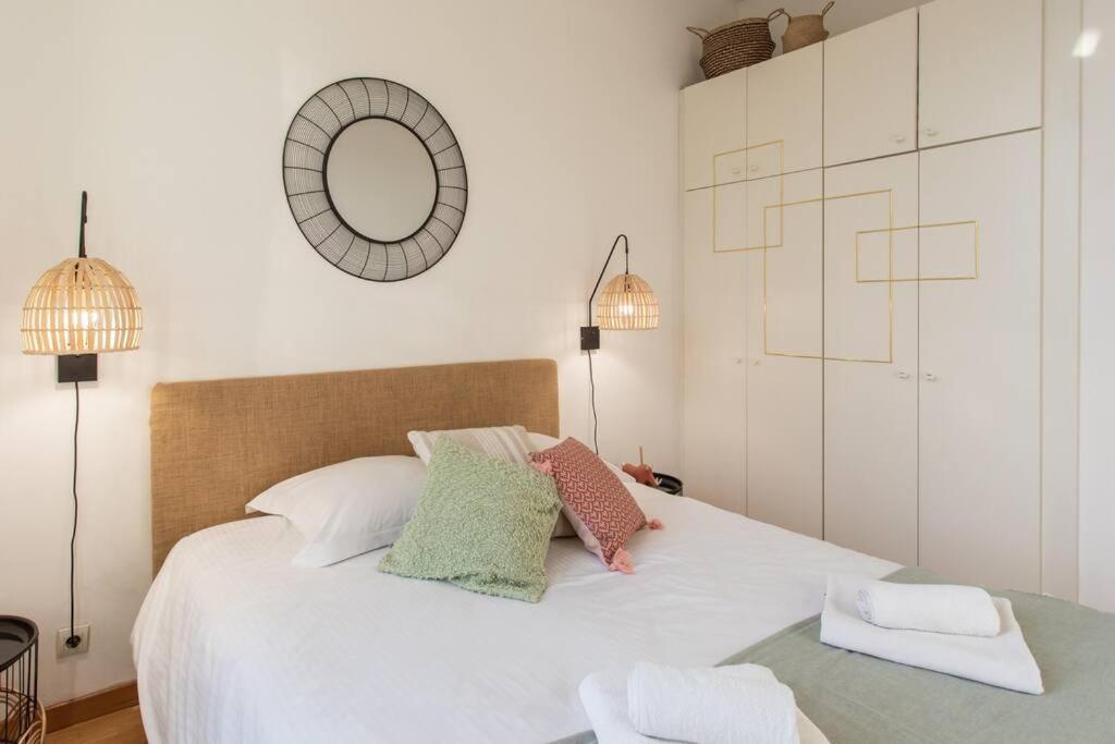 L40 2p 5mins Old Town & Sea/balcony & Ac Nice