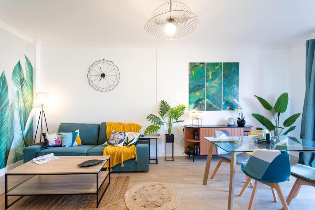 L45 St Marguerite Sea View/ Balcon, Parking Wifi Apartment Nice