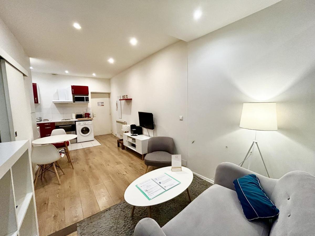Riviera - Old Town - 2 Minutes Promenade Des Et - 2 Pieces Ac - Chateau 2 Apartment Nice