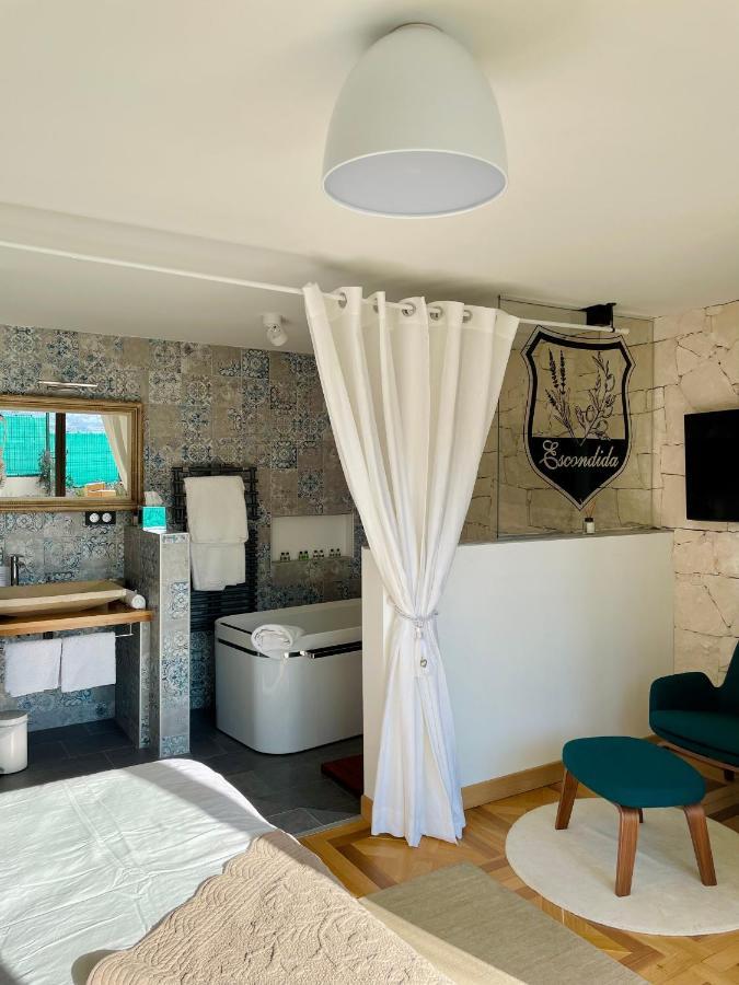 Bed & Breakfast Escondida *