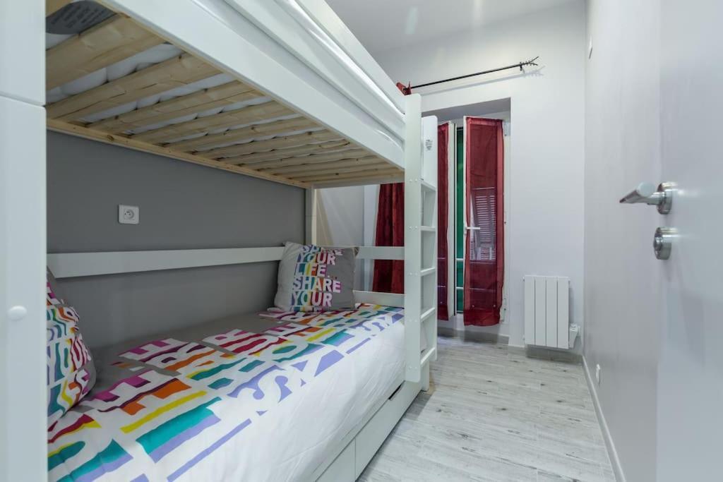 L32 Mozart 2 Bedrooms, Ac, Wifi, 10 Mins *