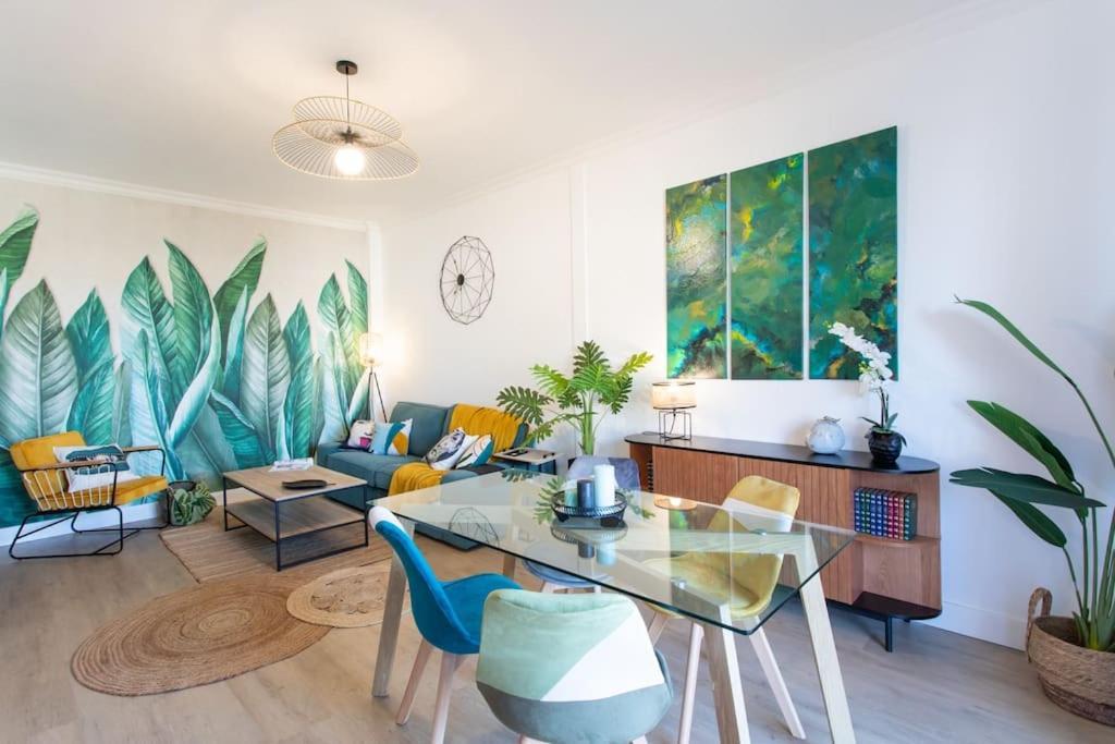 L45 St Marguerite Sea View/ Balcon, Parking Wifi *