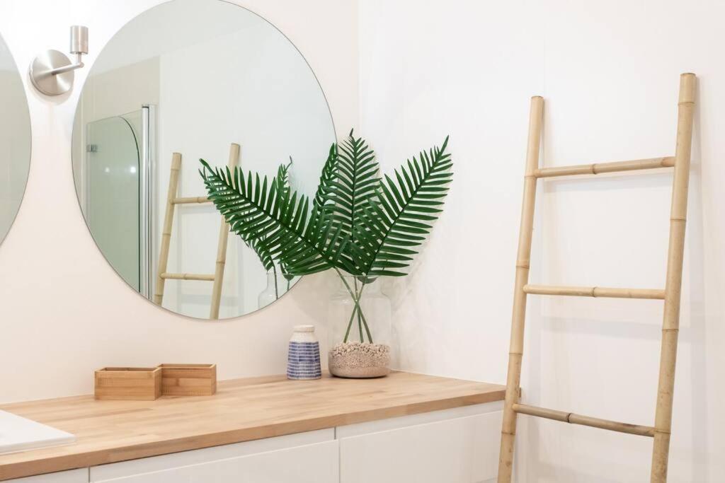 L45 St Marguerite Sea View/ Balcon, Parking Wifi