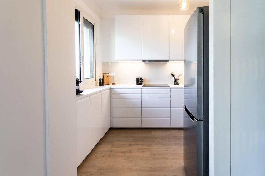 L45 St Marguerite Sea View/ Balcon, Parking Wifi Apartment