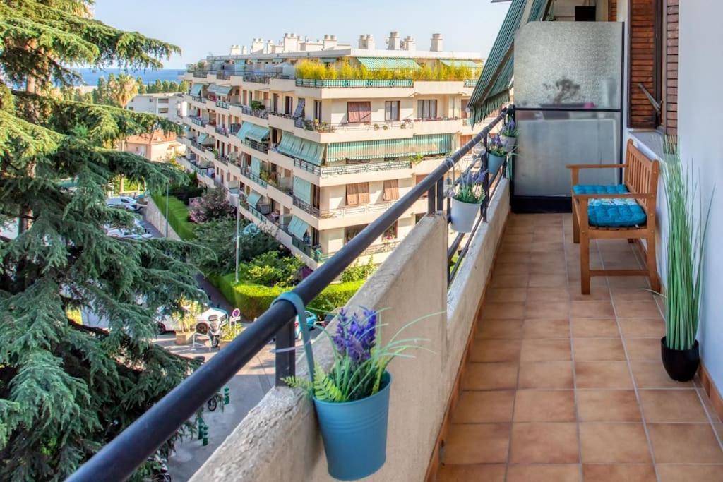 L45 St Marguerite Sea View/ Balcon, Parking Wifi Nice