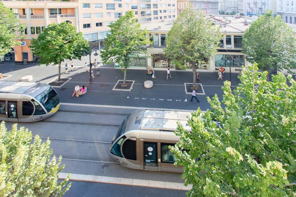 L40 2p 5mins Old Town & Sea/balcony & Ac Apartment Nice