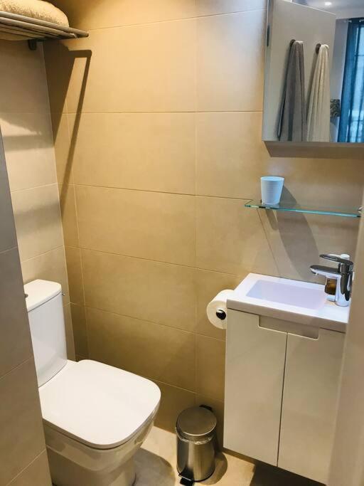 Appartement Tres Joli Situe Dans Le Centre De *