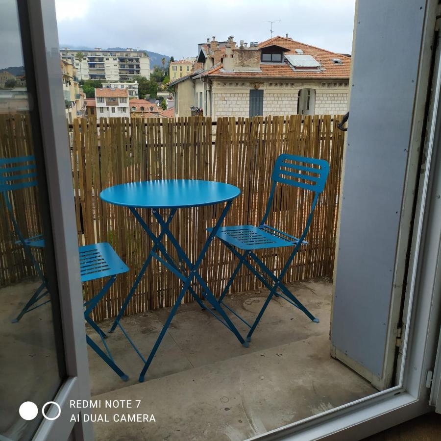 Apartment T3 District Liberation Near Tram *