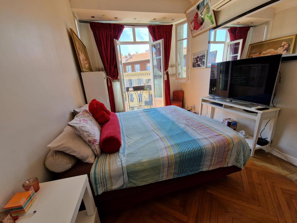 Apartment : Beau Trois Pieces Lumineuse Avec Vue Degagee.