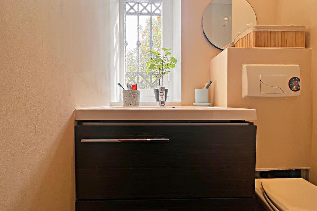 Le De Galles Apartment *