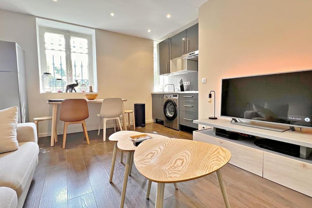 Le De Galles Apartment Nice