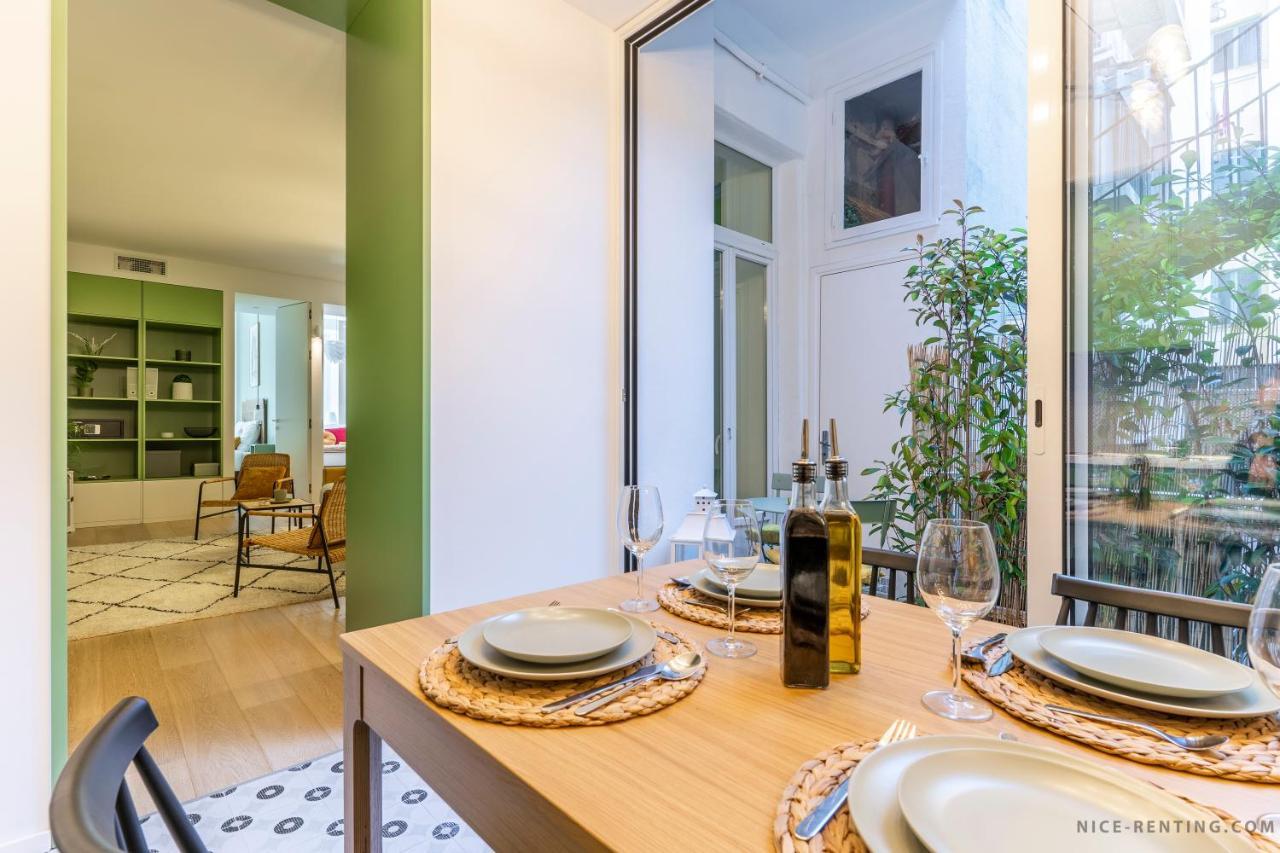 Renting - Bavastro - Luxurious Loft - 2 Bedroom - Ac - Balcony - Trendy Neighborhood * Nice