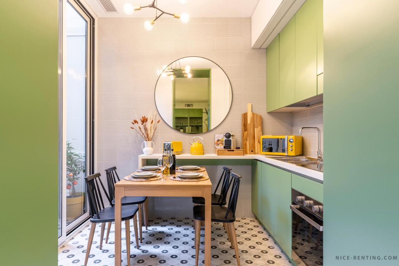 Renting - Bavastro - Luxurious Loft - 2 Bedroom - Ac - Balcony - Trendy Neighborhood Nice