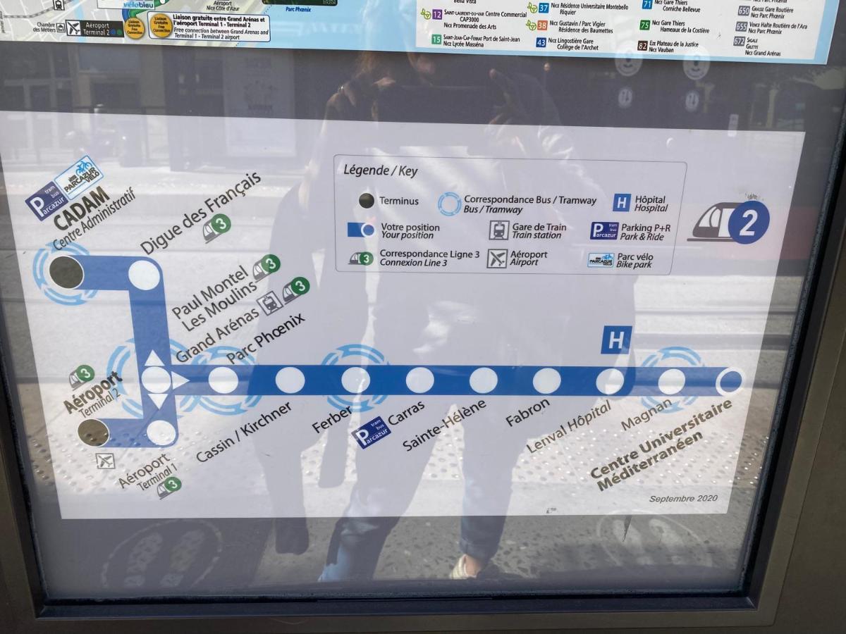 Mansarde A 1 Min De La Apartment