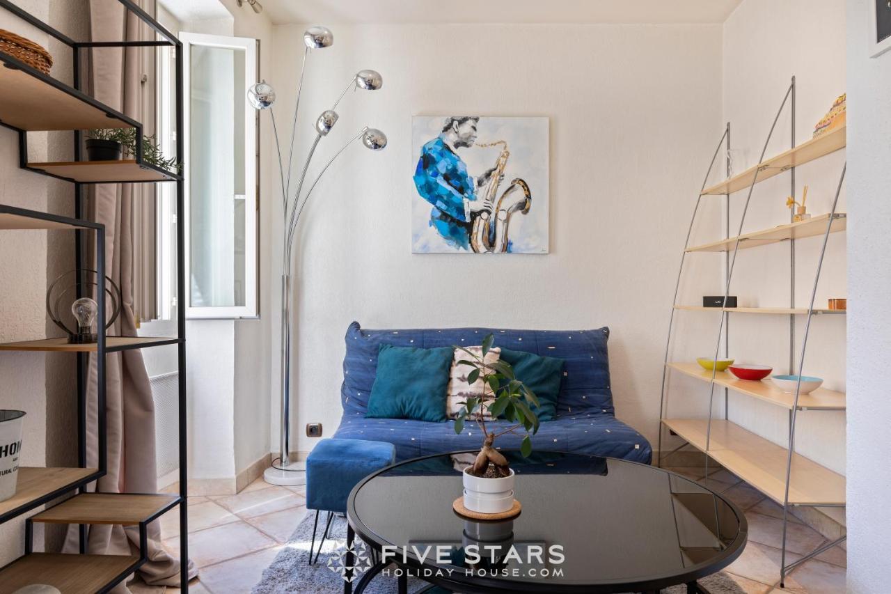 La Boheme Five Stars House *
