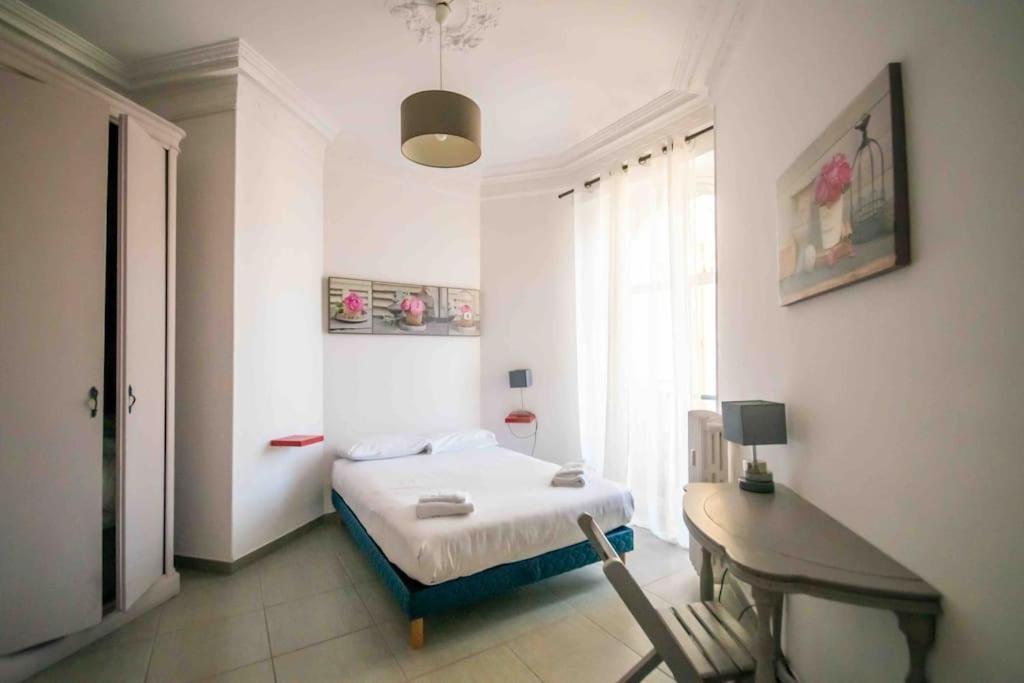 Sublime 4 Pieces Quartier Des Musiciens