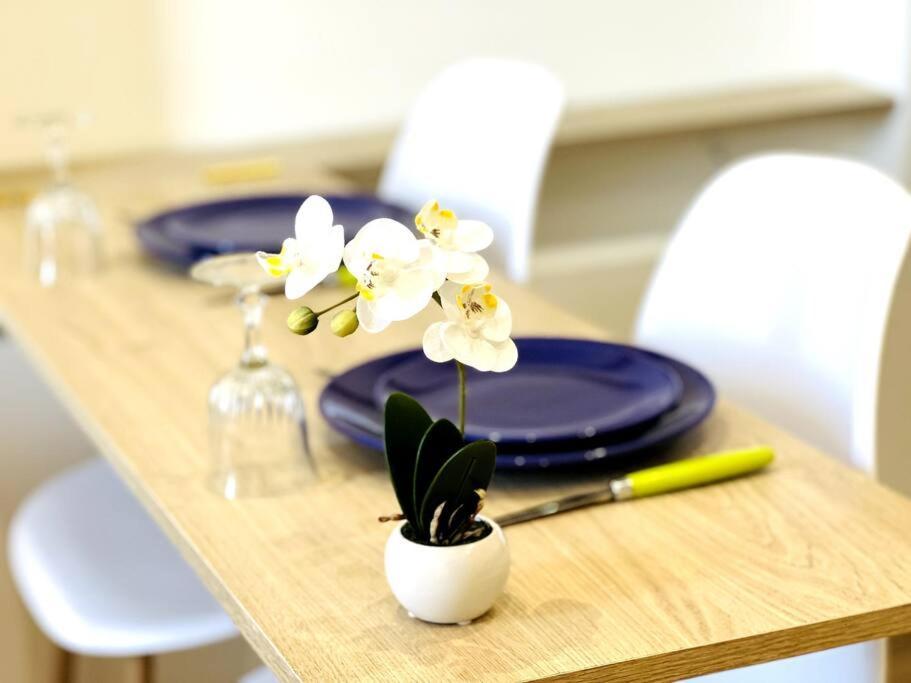 Le Raphael - A 10 Min De La - Wifi Et Climatisation Apartment *