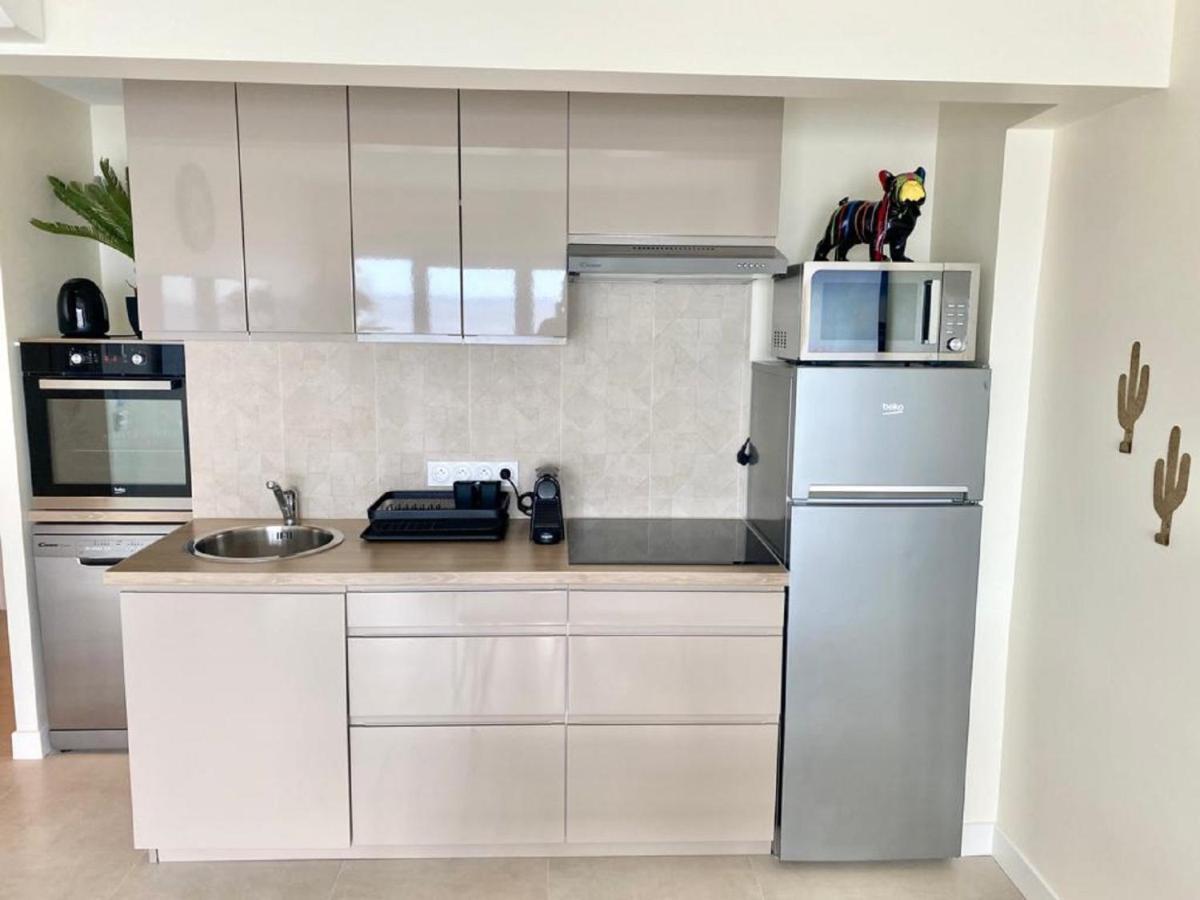 Apartment Sea Front View Roof Flat