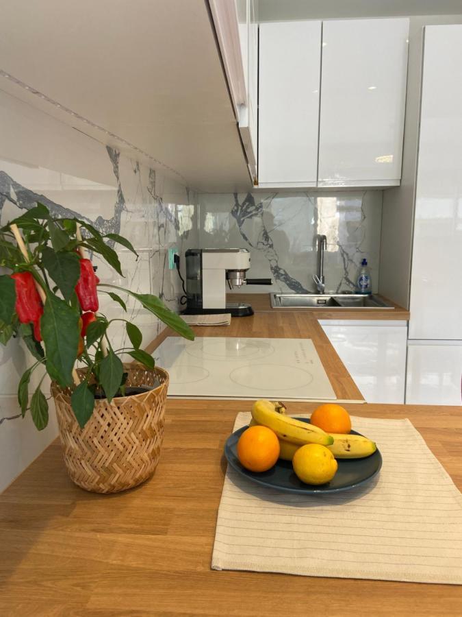 Apartment Le Royal, Spacious Seaside Rooftop And Pool *
