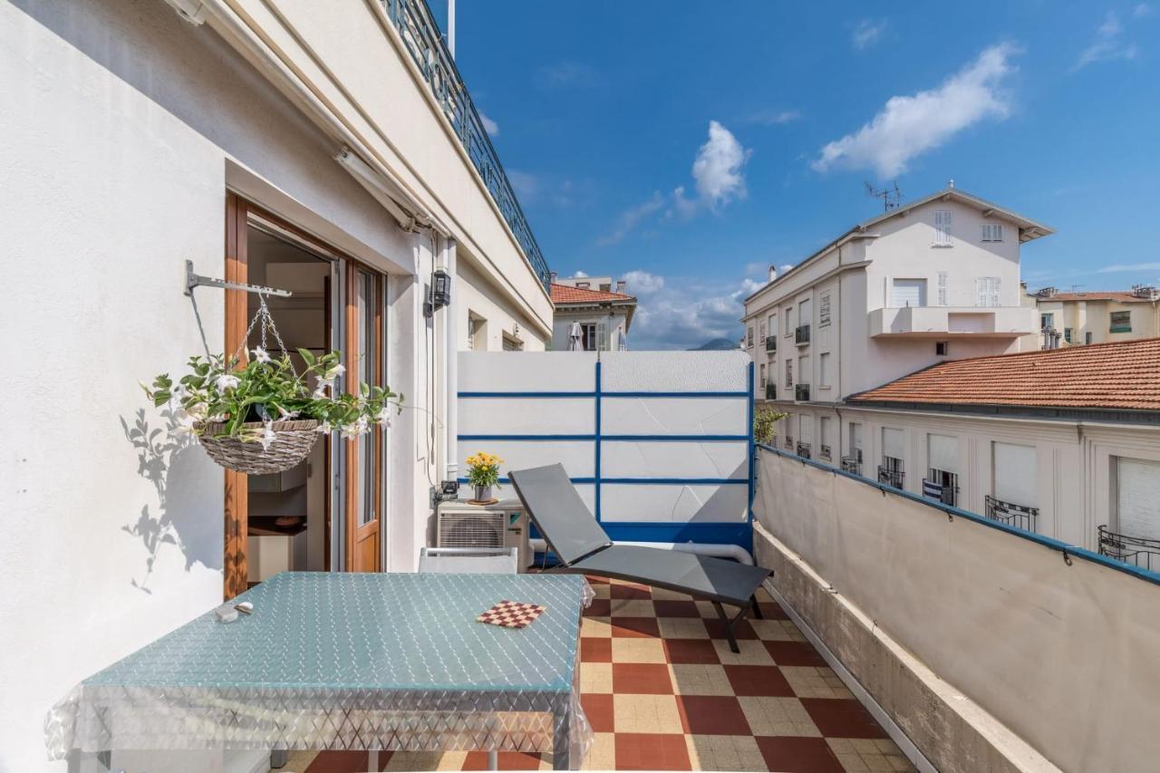 Studio With 12m2 Terrace In Nice