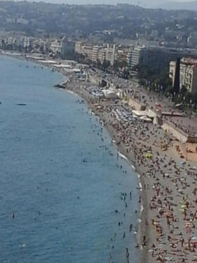 Apartment Climatise Dans Bourgeoise *