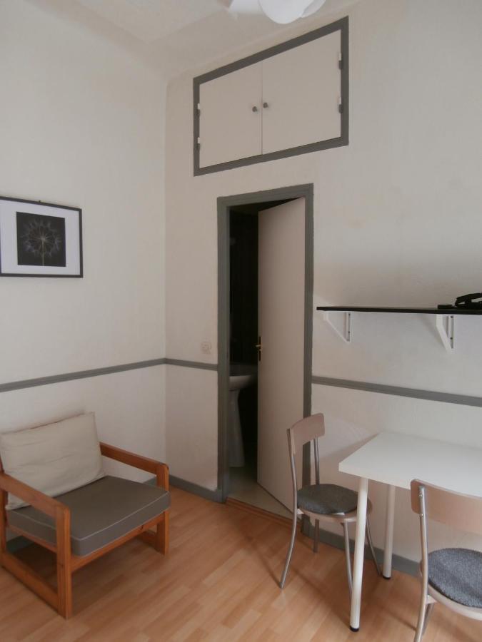 Apartment Climatise Dans Bourgeoise *