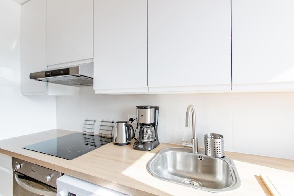 Private In Renovated - Tram 1 Min Walk Accommodatie bij particulieren *