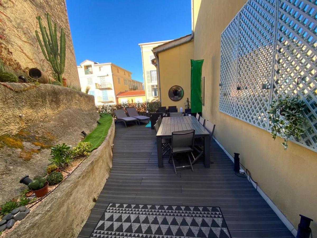 Riviera: Vieille Loft With Terrace Apartment Nice