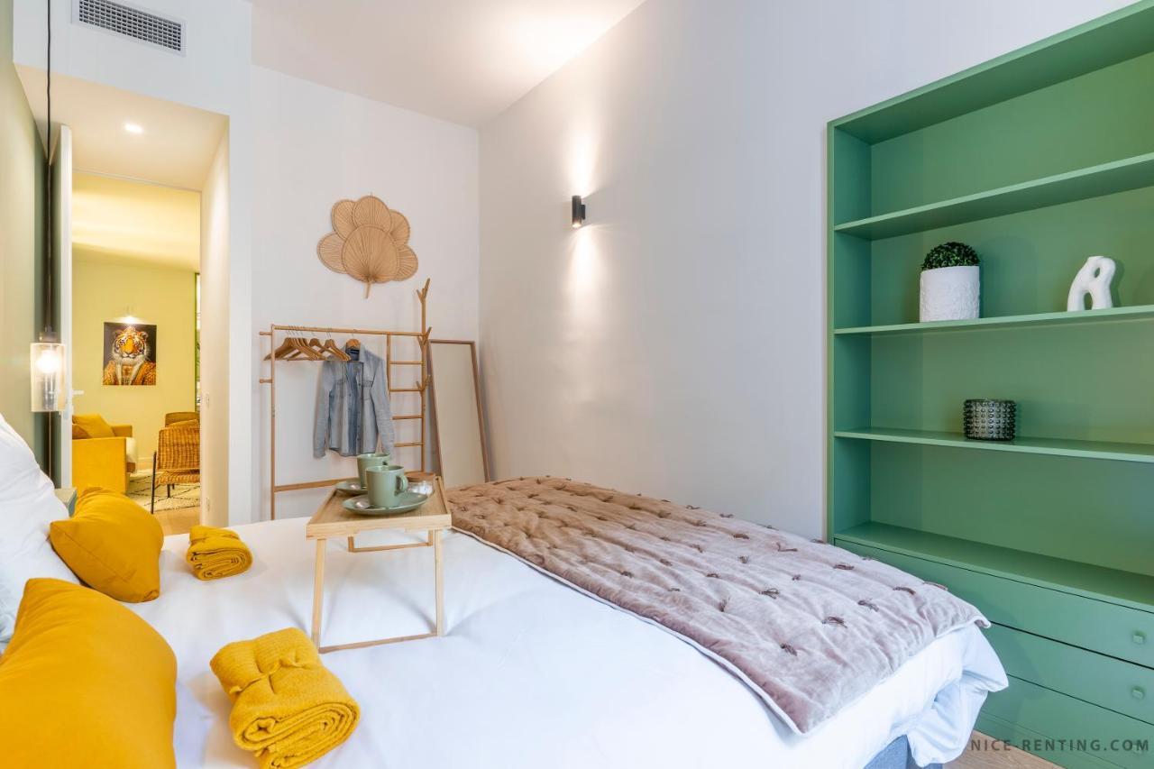 Renting - Bavastro - Luxurious Loft - 2 Bedroom - Ac - Balcony - Trendy Neighborhood Apartment