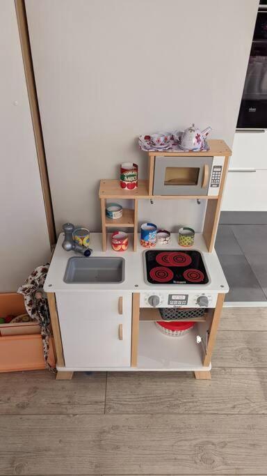 Apartment 2 Bedrooms Port, Balcony, Ac, Toys, Kids Beds