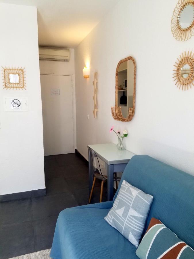 Apartment Studio A 50m De La Mer Et Au Pied Du Tramway, Calme, Cosy Et Lumineux Nice