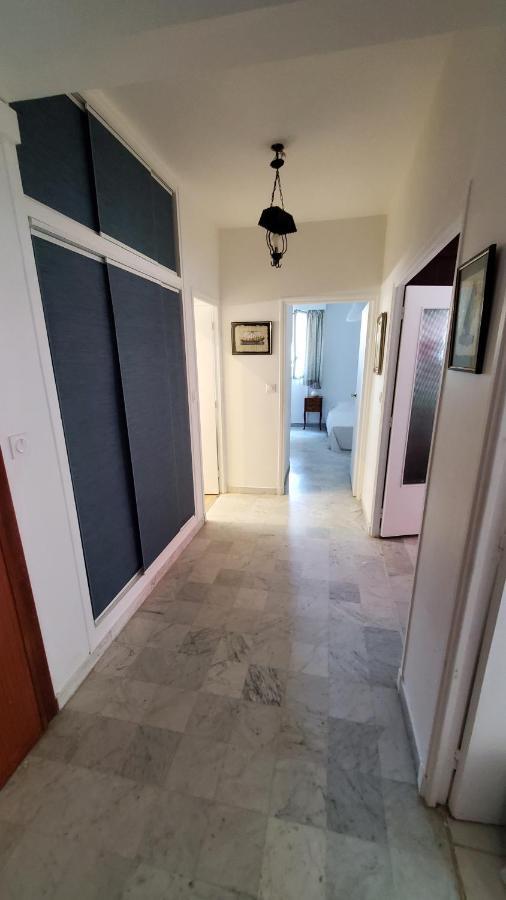 Superbe Rez De Jardin Dans Au Calme Nice