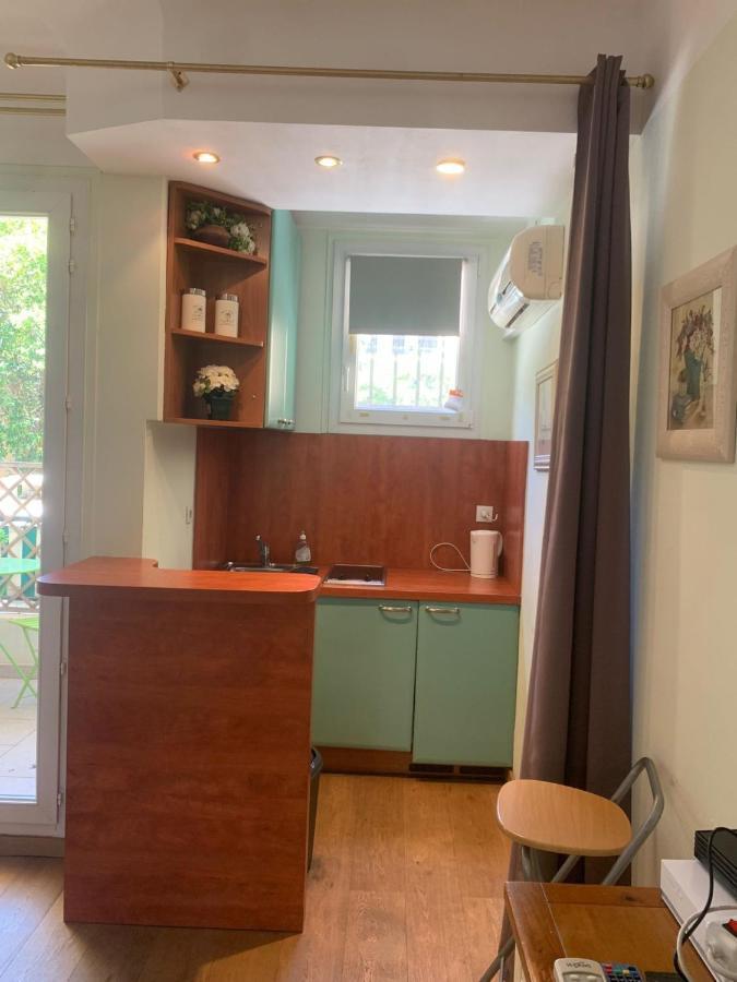 Chez Chebil In Rue Halevy - Near The Sea Nice