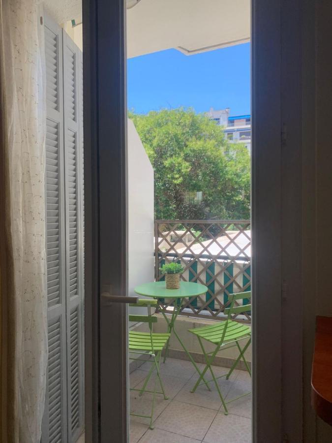 Chez Chebil In Rue Halevy - Near The Sea * Nice