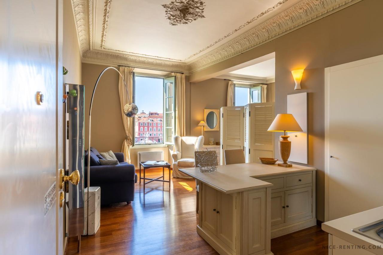 Apartment Renting - 13 Massena - Live A Dream Luxury Loft - Place Massena Nice