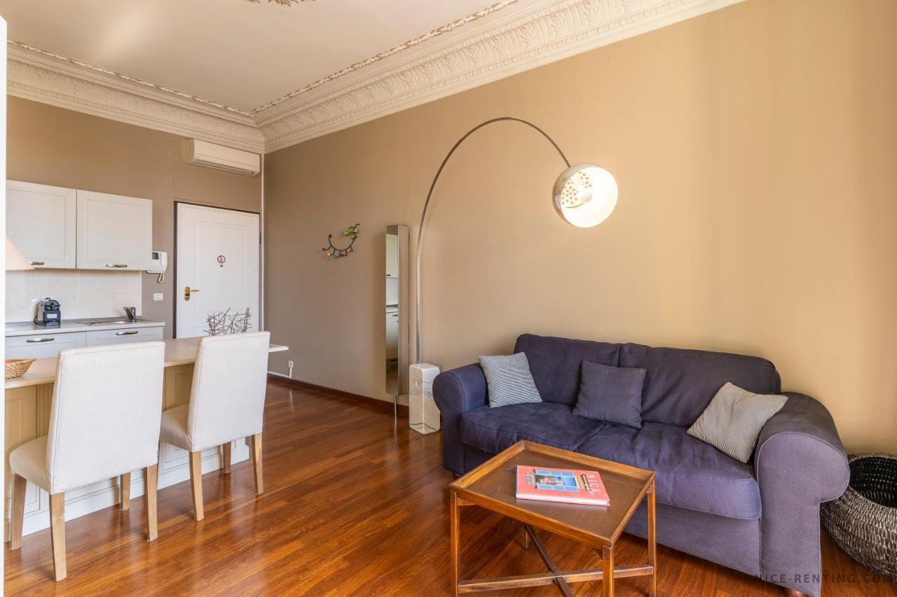 Apartment Renting - 13 Massena - Live A Dream Luxury Loft - Place Massena