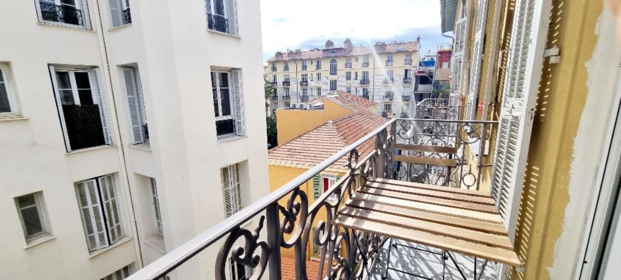 Apartment Bright Near The Carre D'or *