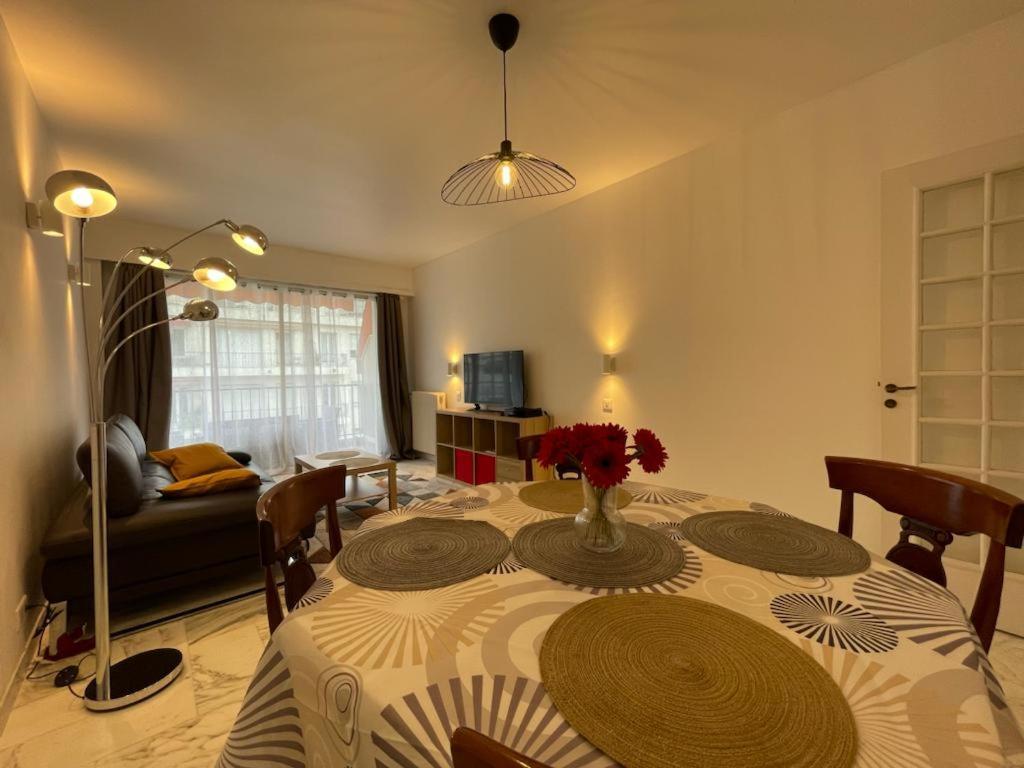 Apartment Le Suffren - Wifi, 4 Pers Nice