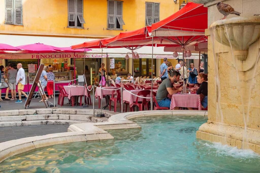 Au Coeur Du Vieux Nice: Pour 4 Apartment *