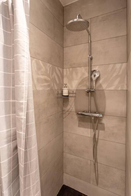 Apartment L6 2rooms 2mins Walk From Negresco & Sea Ac-wifi Nice