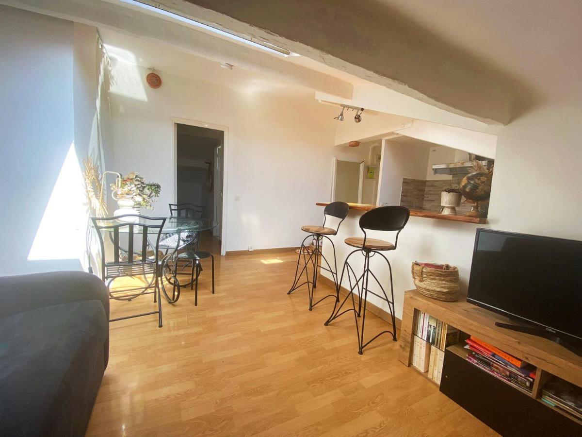 Apartment Rmb - T2 Au Dernier Etage Au Coeur De *