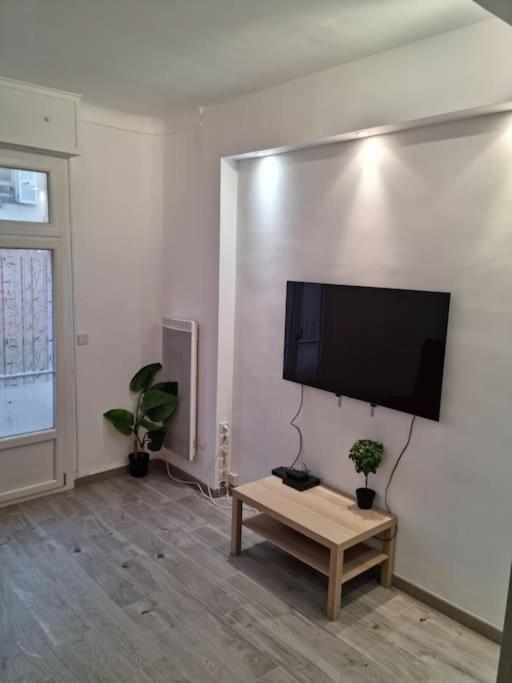 2 Pieces Apartment