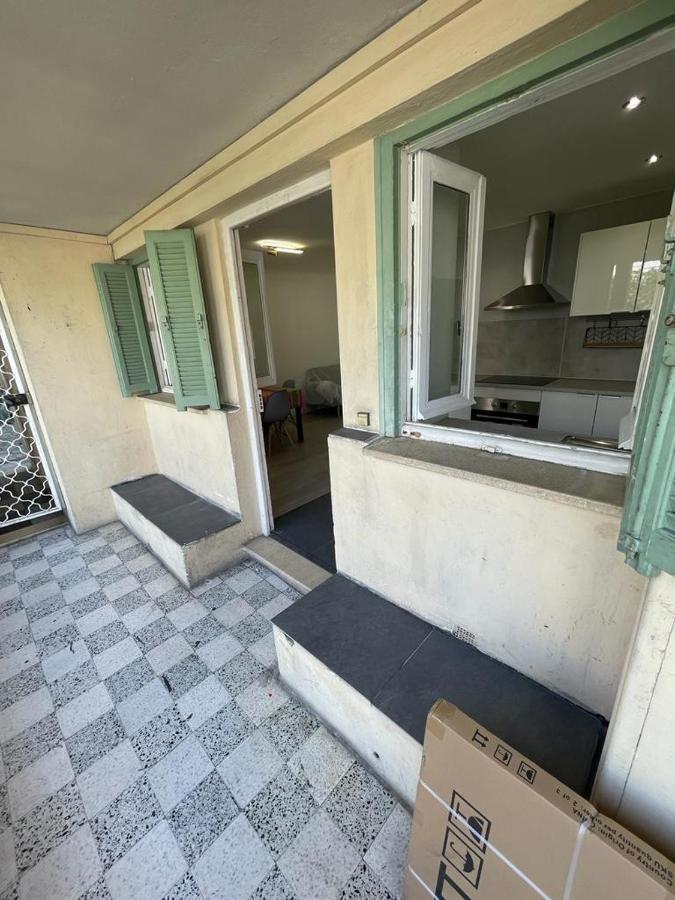 Gloria Five Stars House Nice