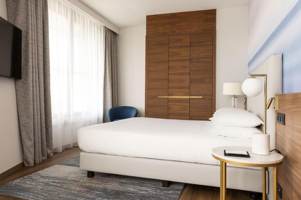 Hotel Sheraton Airport