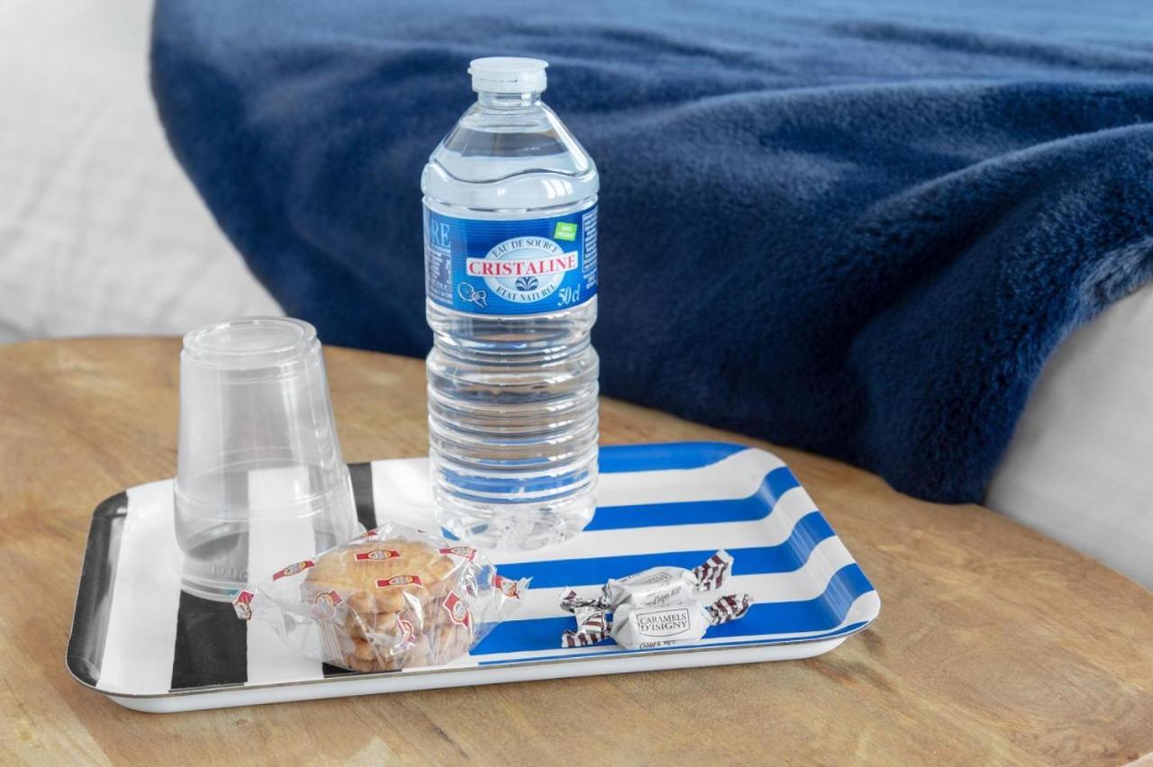 Riviera: Beachfront Old Town With Ac Apartment