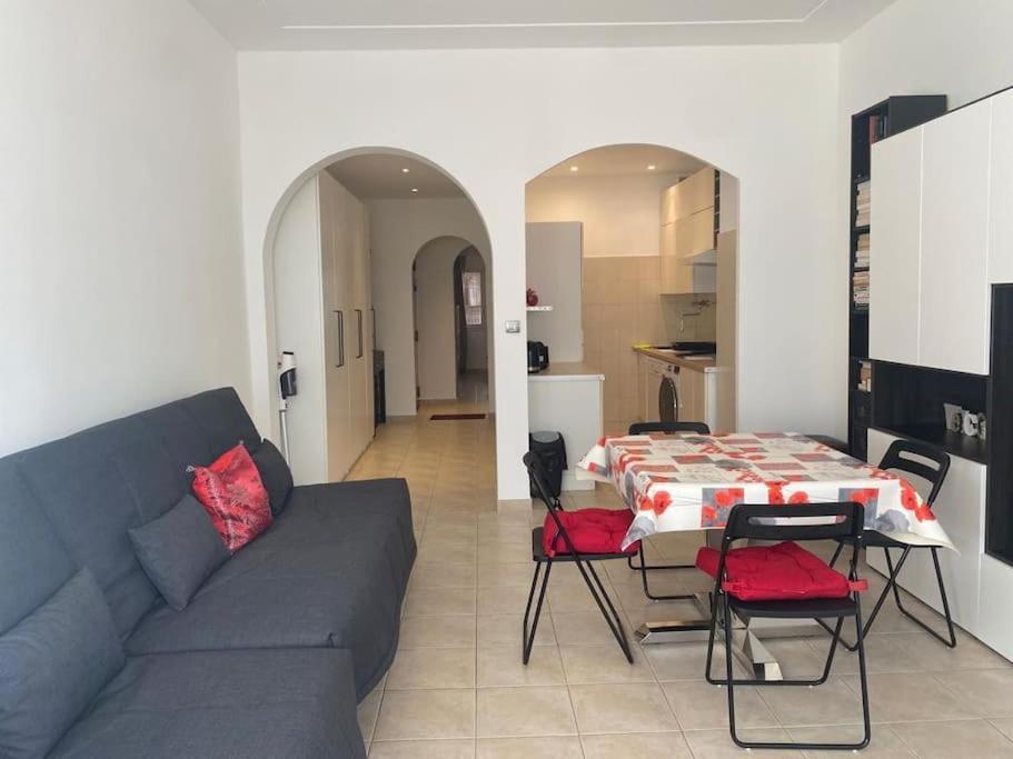 Apartment Nice, 100m Sea, 1 Bedroom, Promenade Des Anglais *